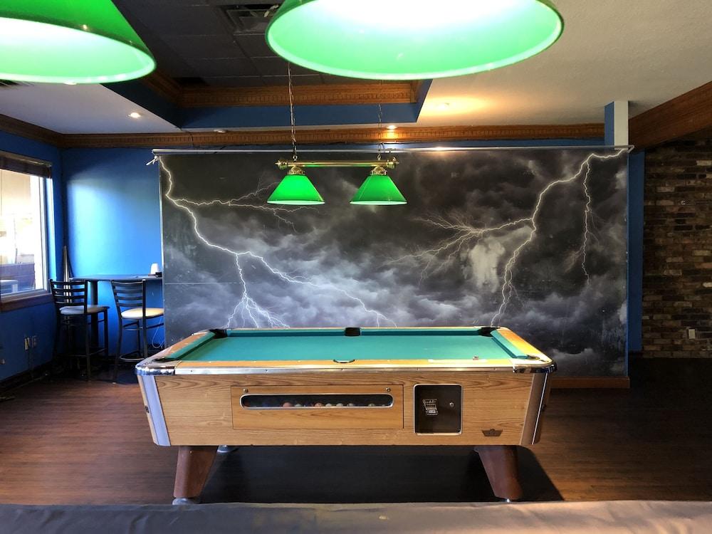 萨吉诺华美达套房酒店 外观 照片